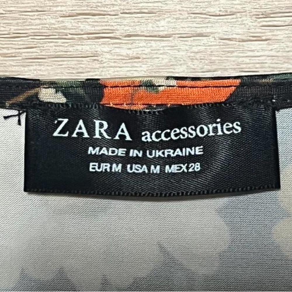 Designer Zara Multicolor Floral Wrap Low V-Neck Bodysuit Women’s Size M - Picture 8 of 9
